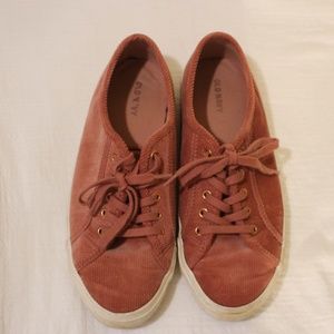 Old Navy Rose Sneakers